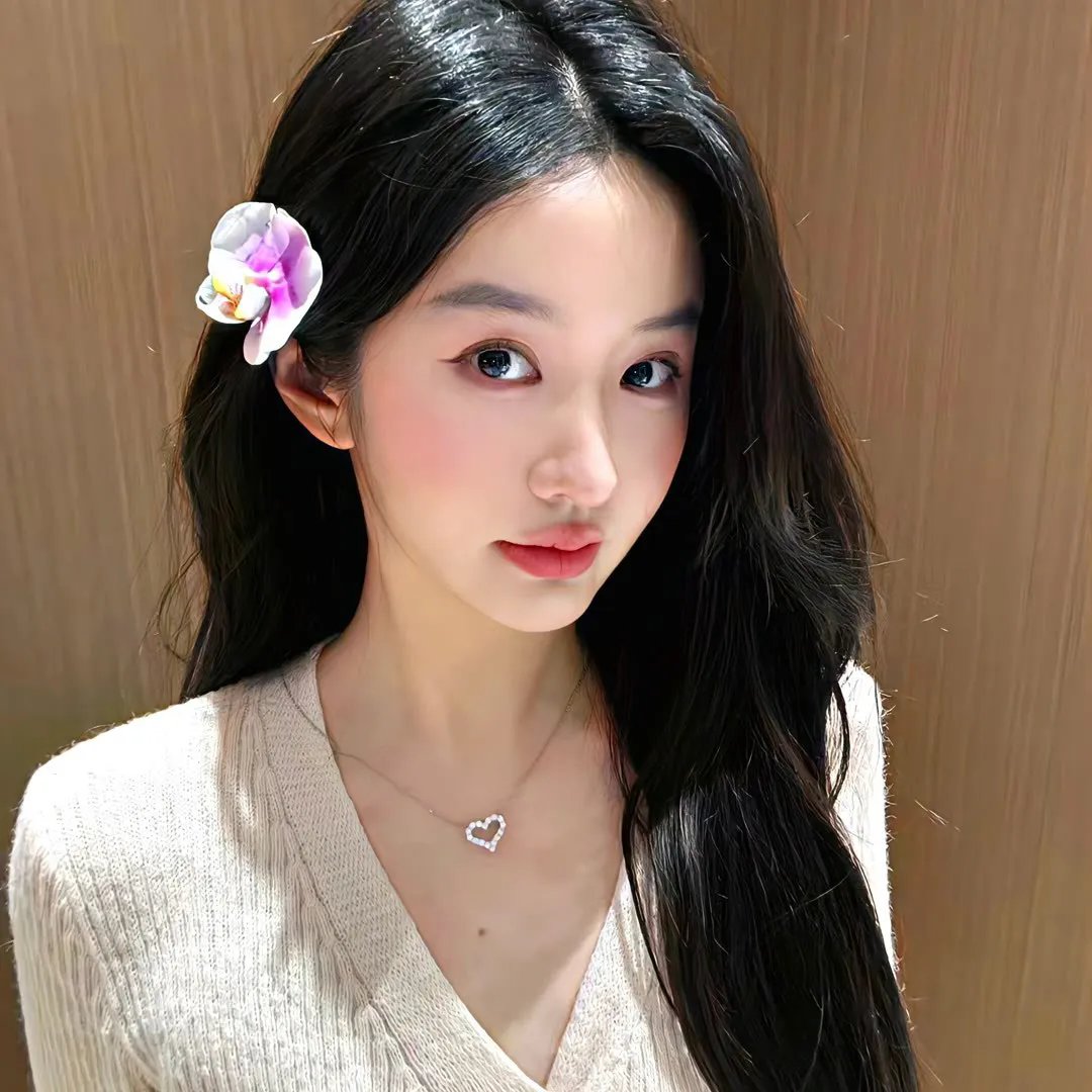 手持绣春刀，请奸佞赴死